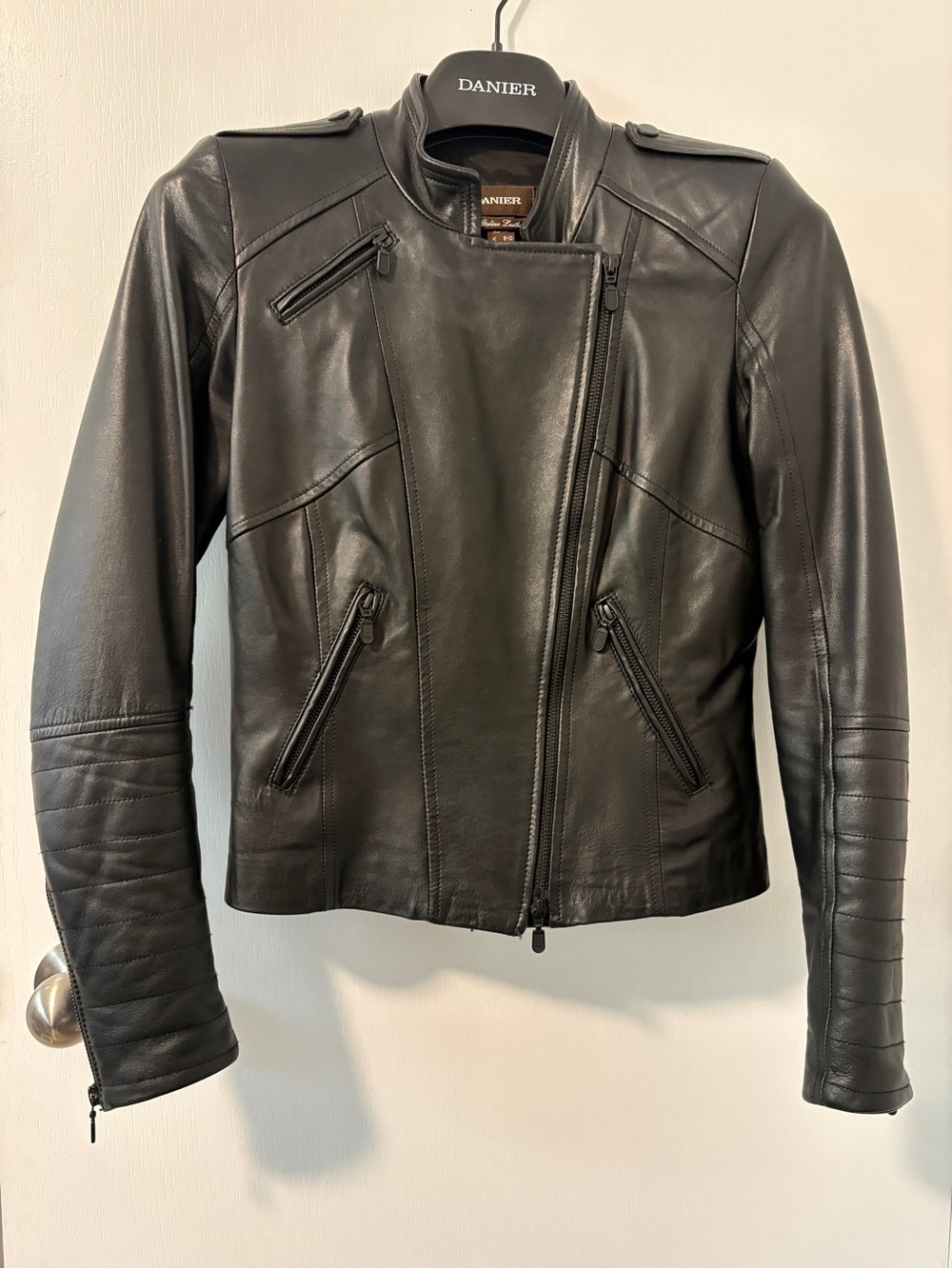 Danier Leather XS Black Jacket